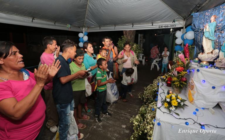 Nicaragüenses celebran alegre “Gritería”, en honor a la Inmaculada Concepción de María