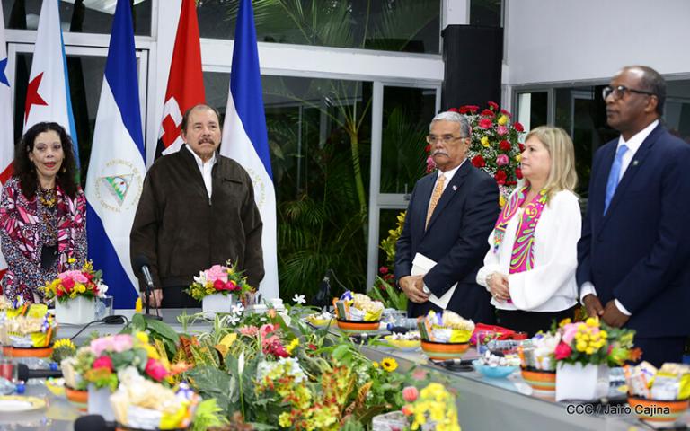 Embajadores de Panamá y Yibuti entregan Cartas Credenciales al Presidente Daniel Ortega