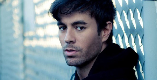 Enrique Iglesias presenta a su nueva bebé en redes sociales