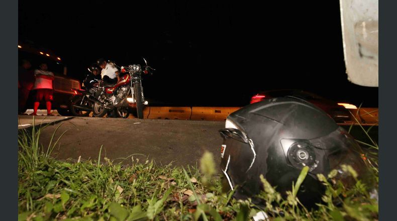 Motociclista fallecido