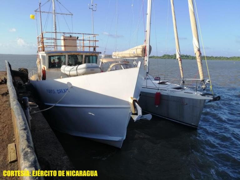 Fuerza Naval de Nicaragua auxilia a dos embarcaciones que tuvieron problemas técnicos en el Caribe Sur