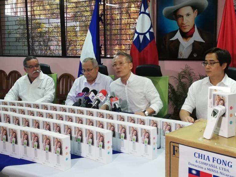 Nicaragua recibe 500 nuevos termómetros infrarrojos para prevenir el coronavirus