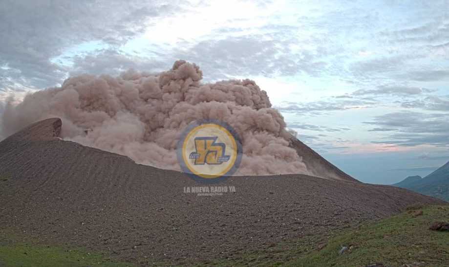 Volcán Telica