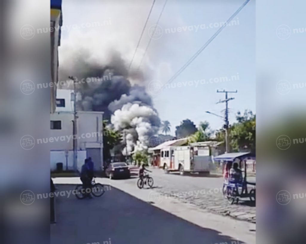 Dos familias lo perdieron todo tras incendiarse su vivienda en Corinto