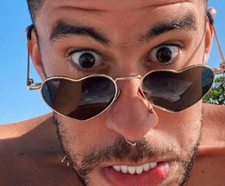 Bad Bunny se convierte en el artista más escuchado del mundo en Spotify en 2025
