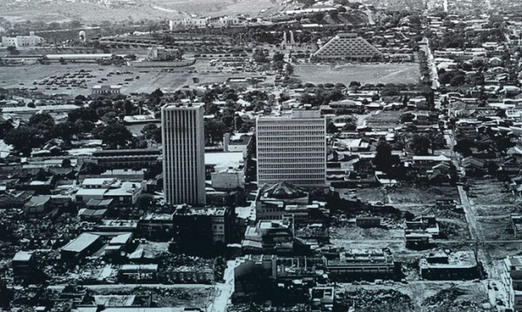 Vista de Managua destruida por el terremoto de 1972