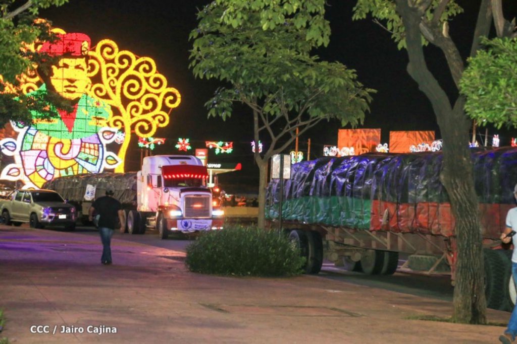 Pma entrega donacion de frijoles y aceite para familias afectadas por eta en nicaragua