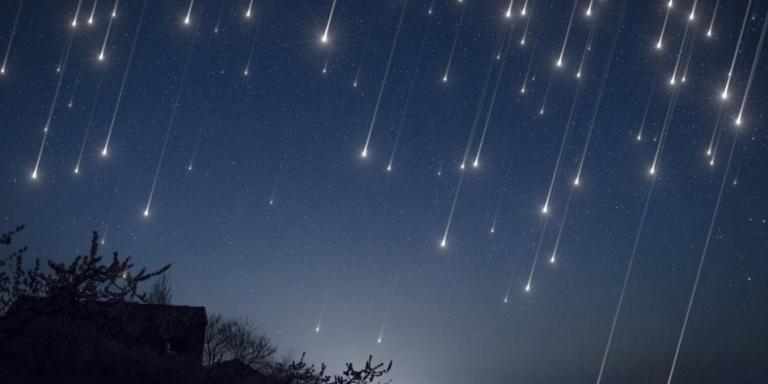 Lluvia de meteoritos, conjunción de Júpiter y Saturno y eclipse solar