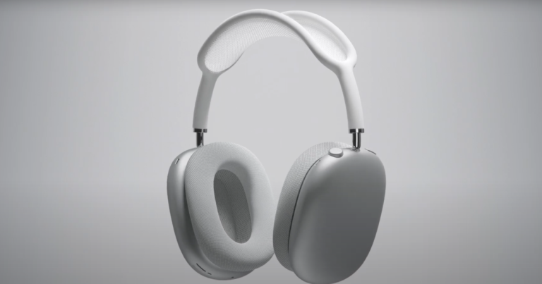 Apple lanza los AirPods Max, igual de caros que algunos iPhones