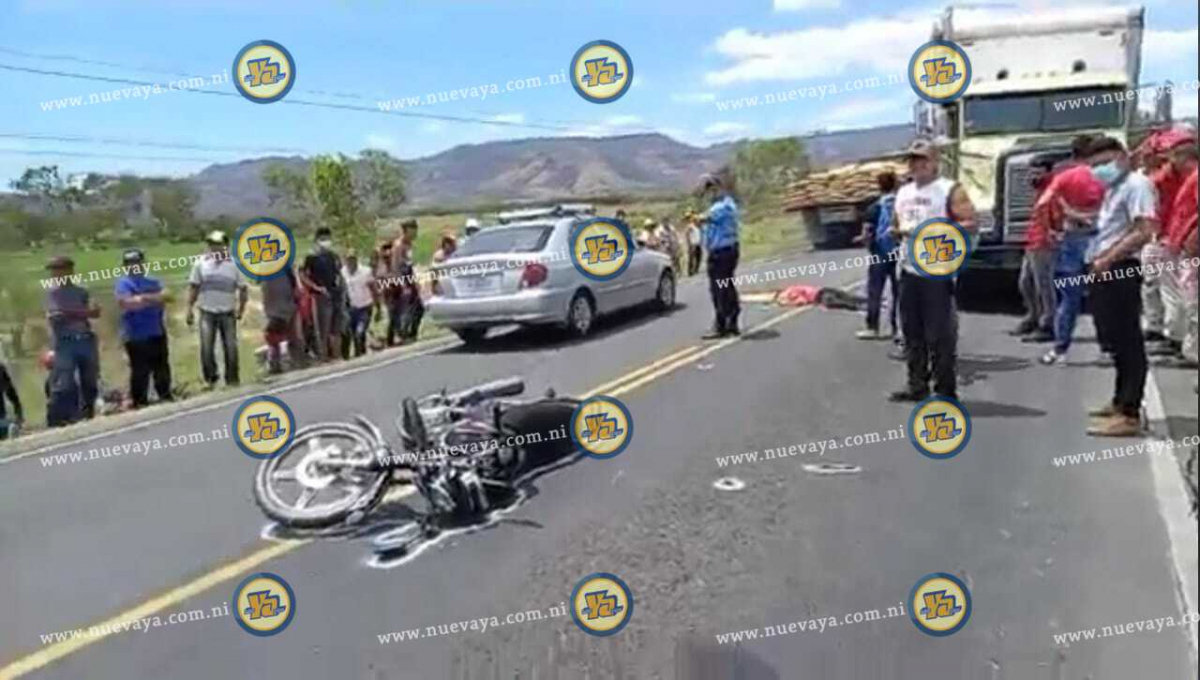 Motociclista pierde la vida al estrellarse contra camión en Matagalpa ...