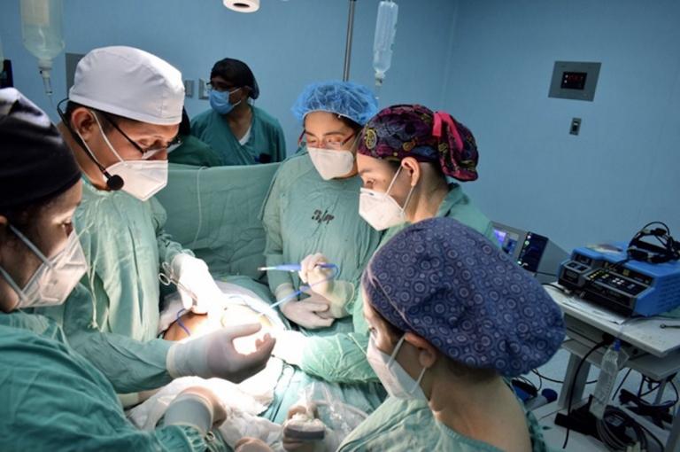 Nicaragua realiza la primer cirugía fetal en el vientre materno