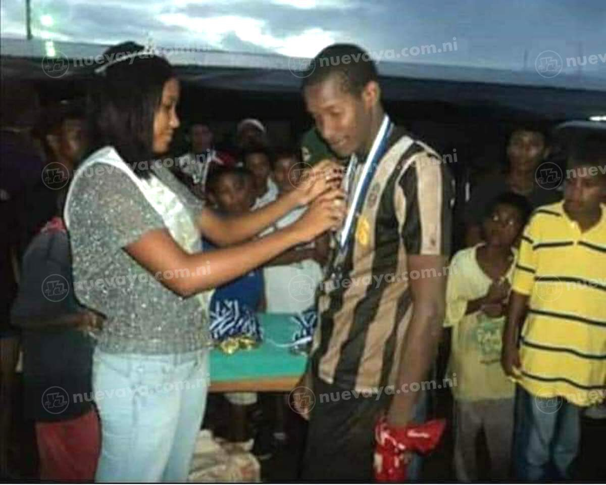 Joseph Gordon era un reconocido jugador de fútbol en Corn Island