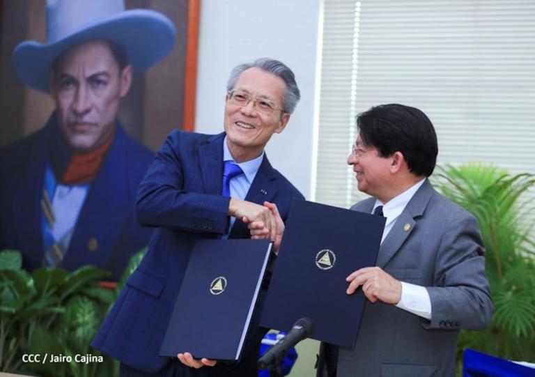 Nicaragua recibe de Taiwán $500 mil para afectados por huracanes