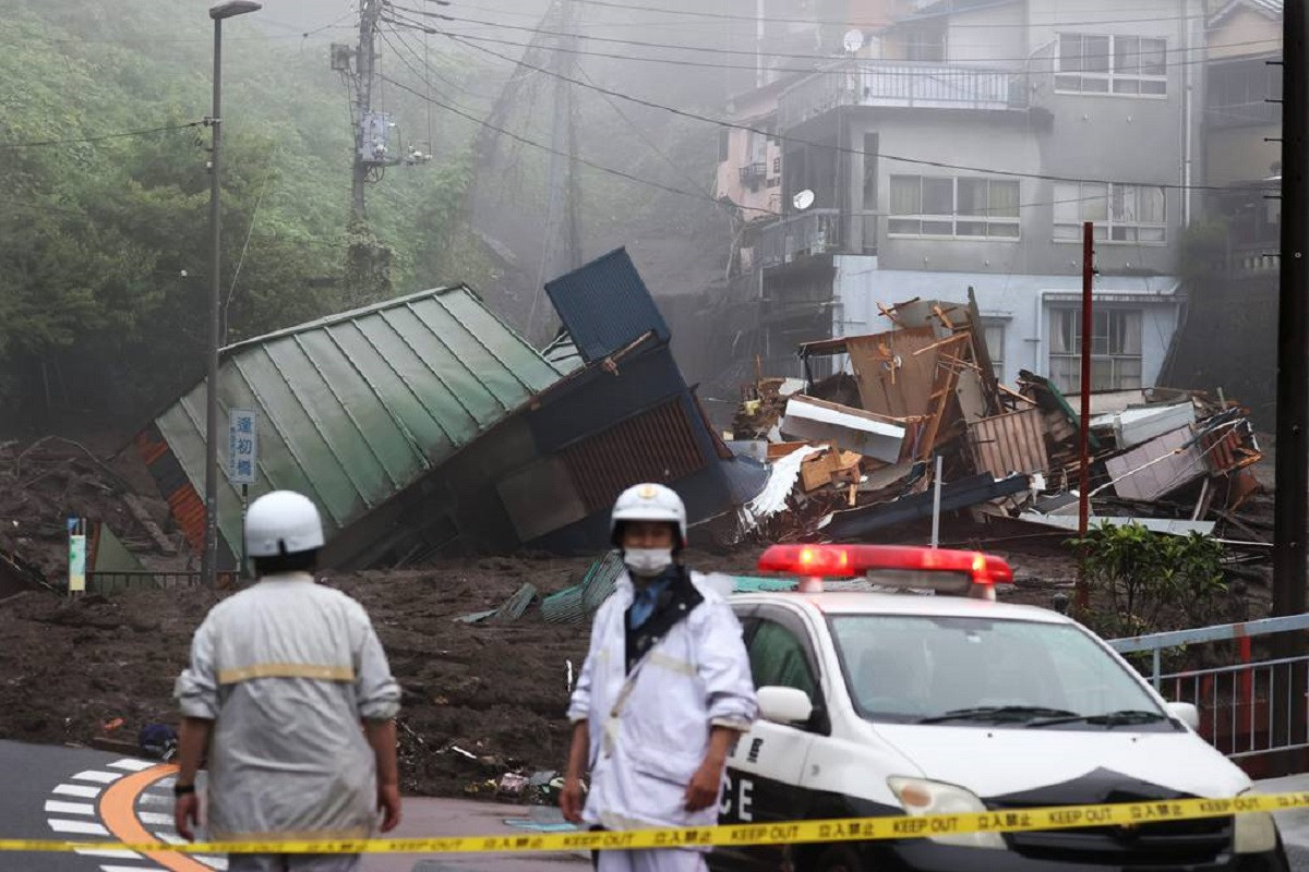 Deslizamiento de tierra en japon deja varios desaparecidos