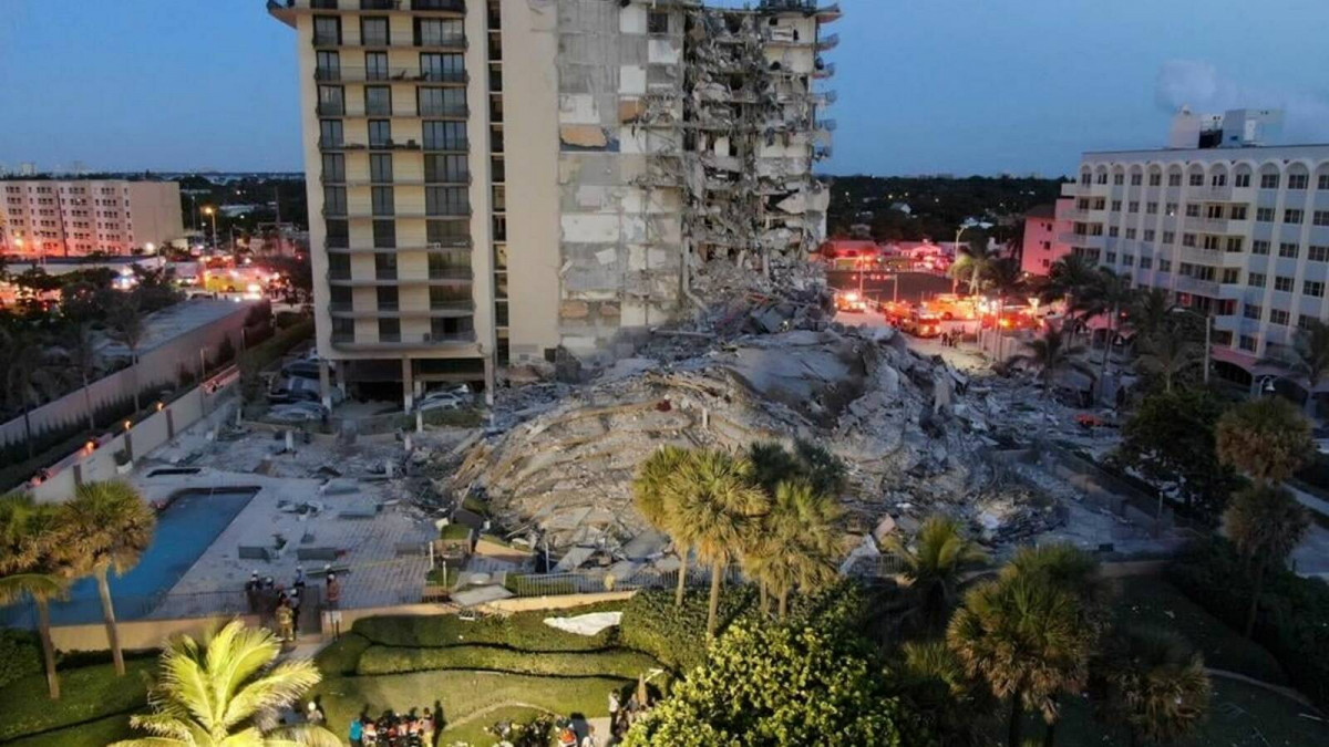 Al menos 4 muertos y 159 desaparecidos en el derrumbe de un edificio en miami