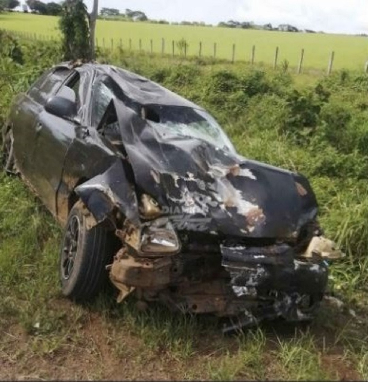 Nicaraguense muere al impactar en moto contra auto en costa rica