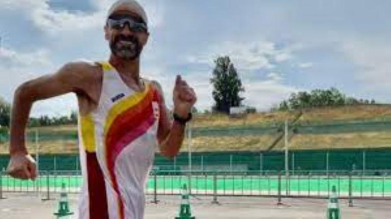 Jesús García de 51 años, rompe récord con ocho participaciones Olímpicas