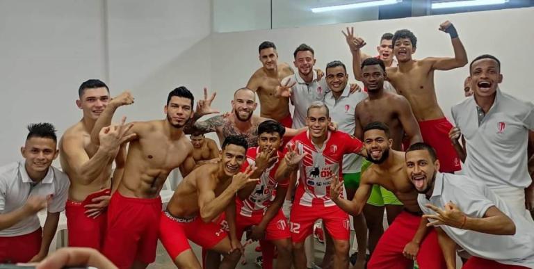 Real Estelí vapulea al Diriangén en el clásico del fútbol nacional