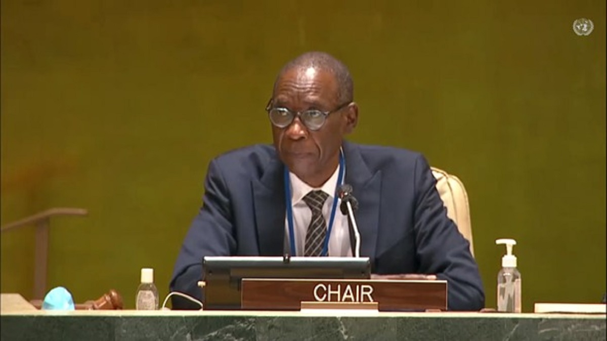 Señor Cheikh Niang, Representante Permanente de Senegal y Presidente del Comité para el Ejercicio de los Derechos Inalienables del Pueblo Palestino