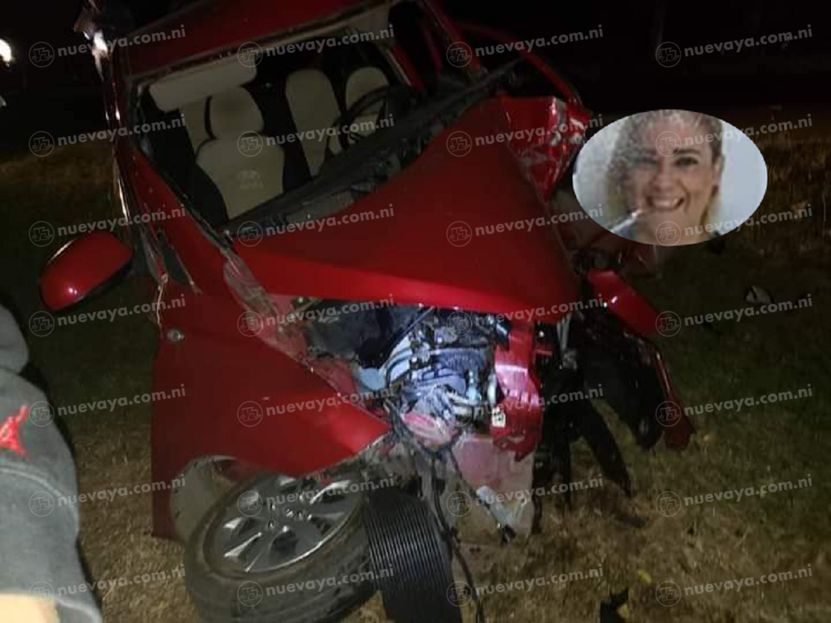 Profesora muere tras estrellar su vehiculo contra un arbol en carazo 1