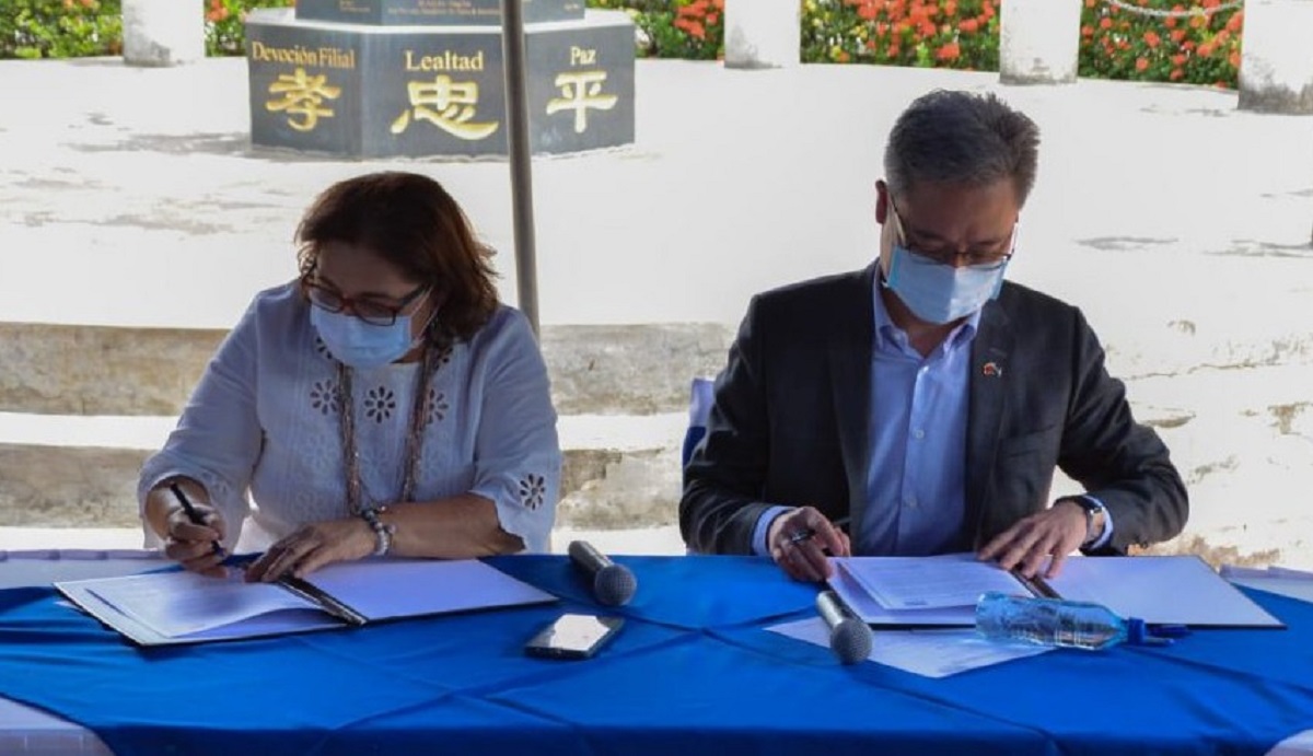 Taiwan dona a nicaragua un millon 960 mil dolares para la merienda escolar