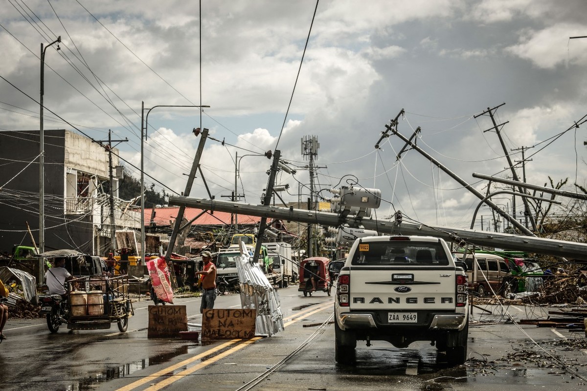 Tifon rai mato a 108 personas en filipinas