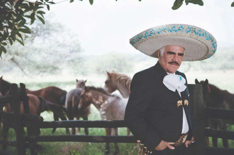 Vicente Fernández será despedido con un homenaje público y un sepelio privado