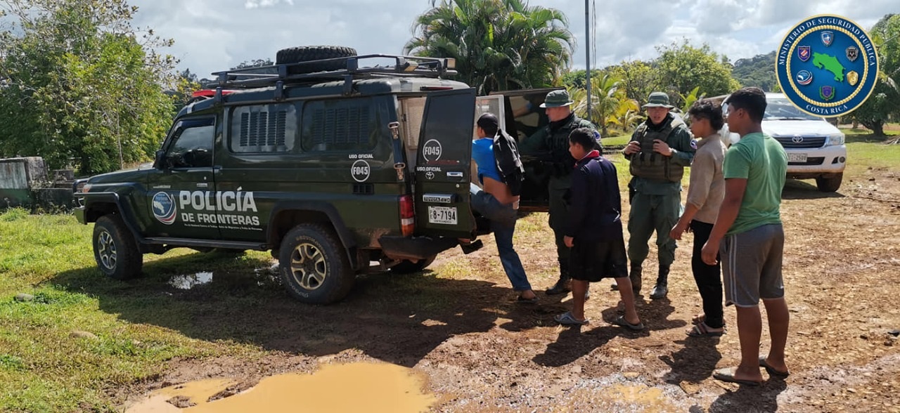 Deportarán A 32 Nicaragüenses Más Que Fueron Capturados En Costa Rica Por Extracción Ilegal De Oro 8377