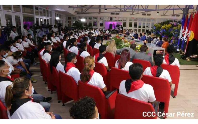 Acto Central del 42 aniversario de la Gran Cruzada Nacional de Alfabetización