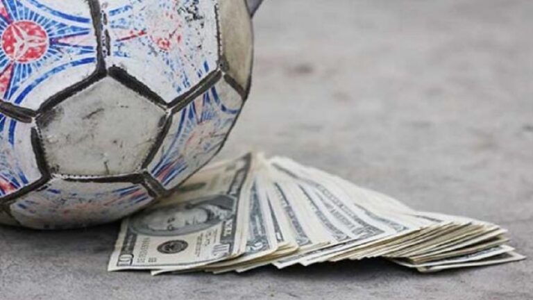 Técnico español revela que jugadores que se prestan al amaño de partidos reciben hasta 3 mil dólares