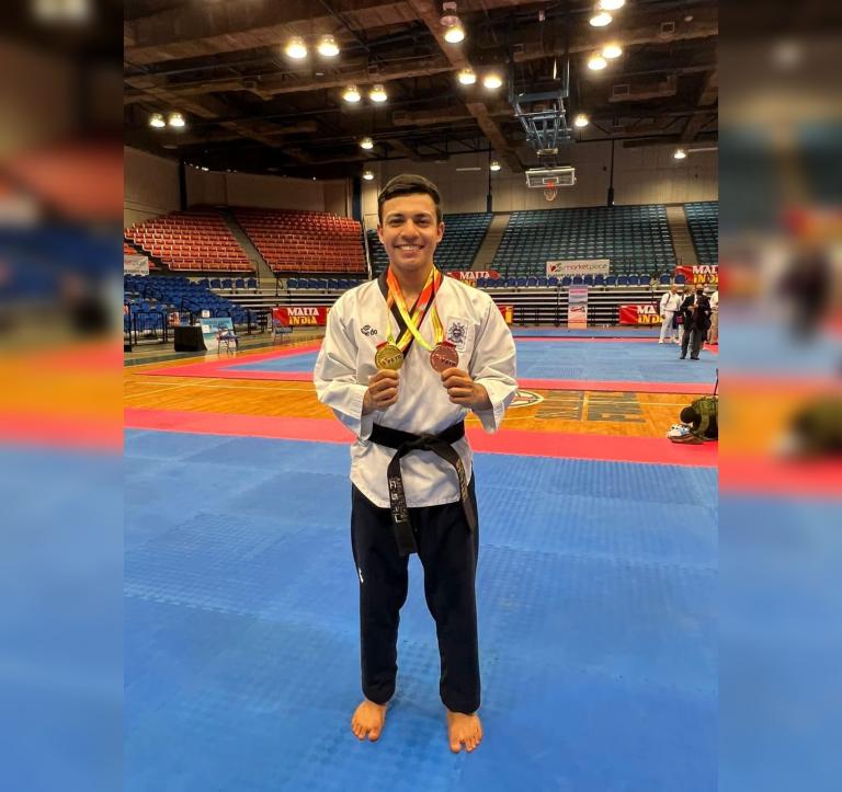 Elian Ortega gana medalla de plata y bronce en Punta Cana