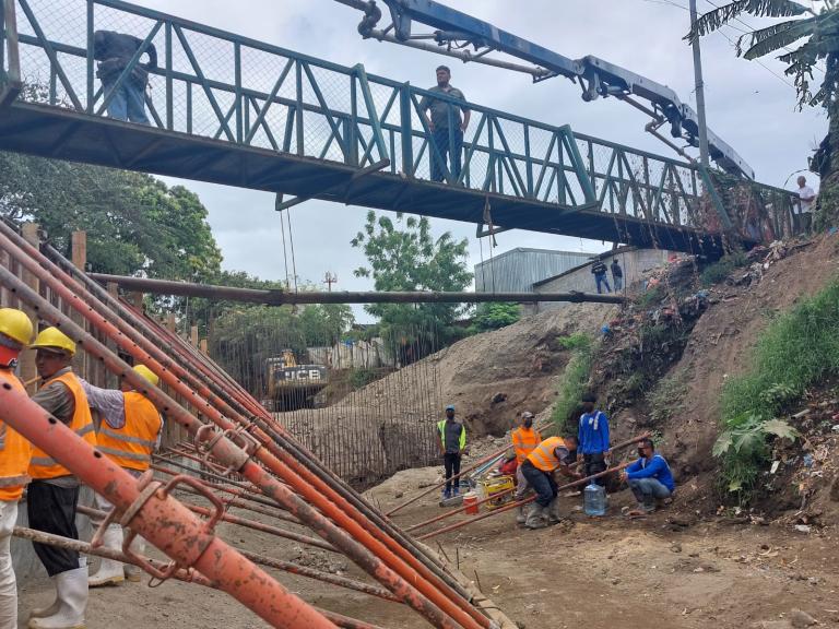 Alcaldía de Managua construye puente y obras de saneamiento invirtiendo más de 15 millones en el barrio Enrique Smith