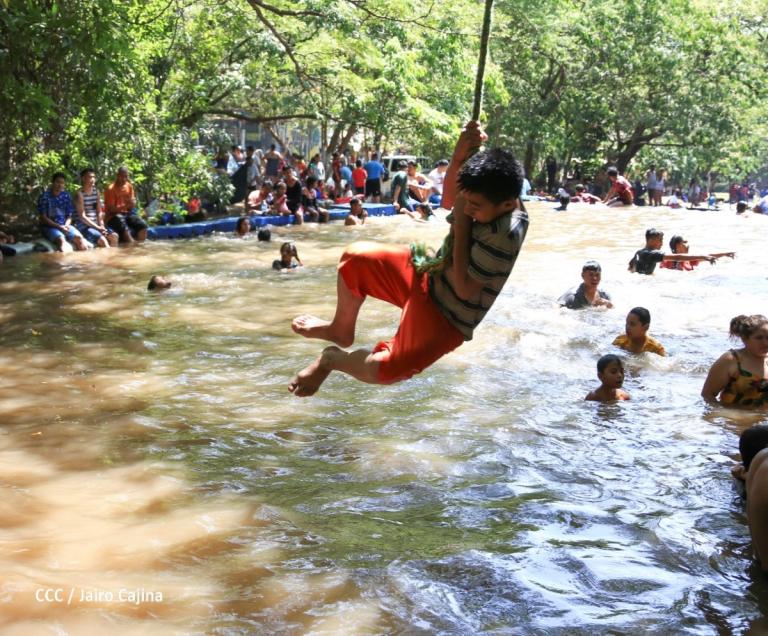 Centro Recreativo El Salto, ubicado en Villa El Carmen