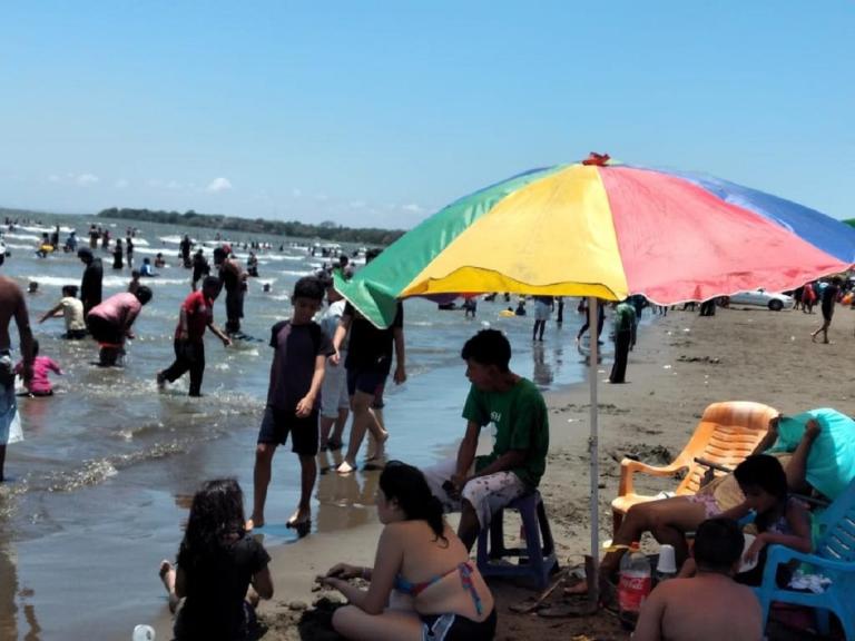 Playa San Jorge mantiene liderazgo como la playa más popular de Nicaragua