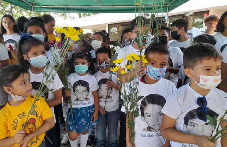Rinden homenaje a Luis Alfonso Velásquez Flores, asesinado por la guardia somocista