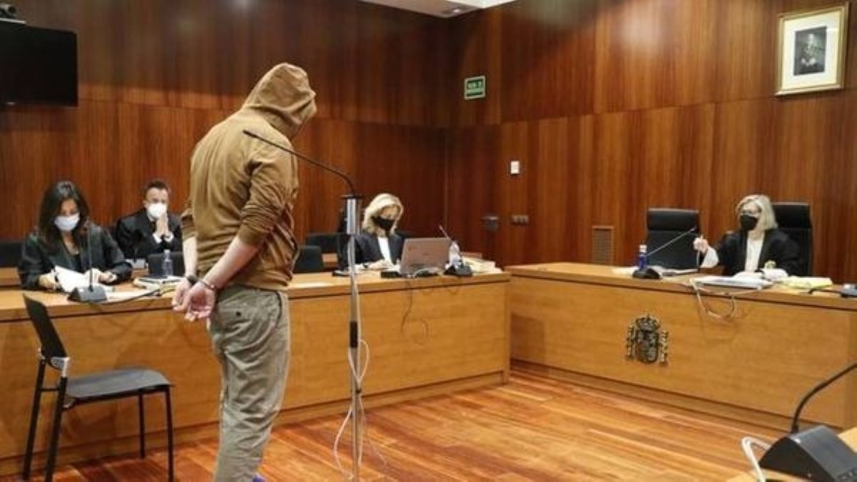 El español Rubén Calvo intentó hacerse el loco ante un juez español