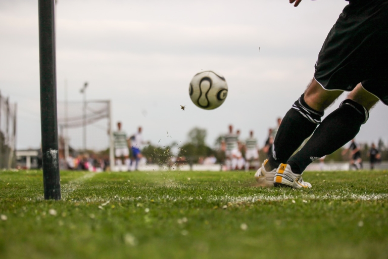 Directivos y FENIFUT sabotean transmisiones televisivas de fútbol