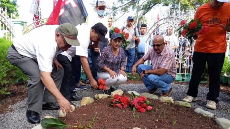 Familias celebraron los 75 años de Felicita Zeledón, heroína de la Revolución