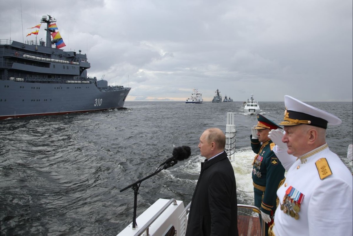 Rusia protegera sus fronteras maritimas de las amenazas a su soberania y libertad