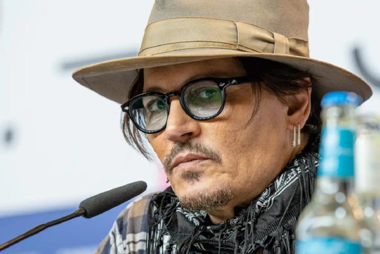 Johnny Depp estrena  álbum de rock y emprende gira de conciertos