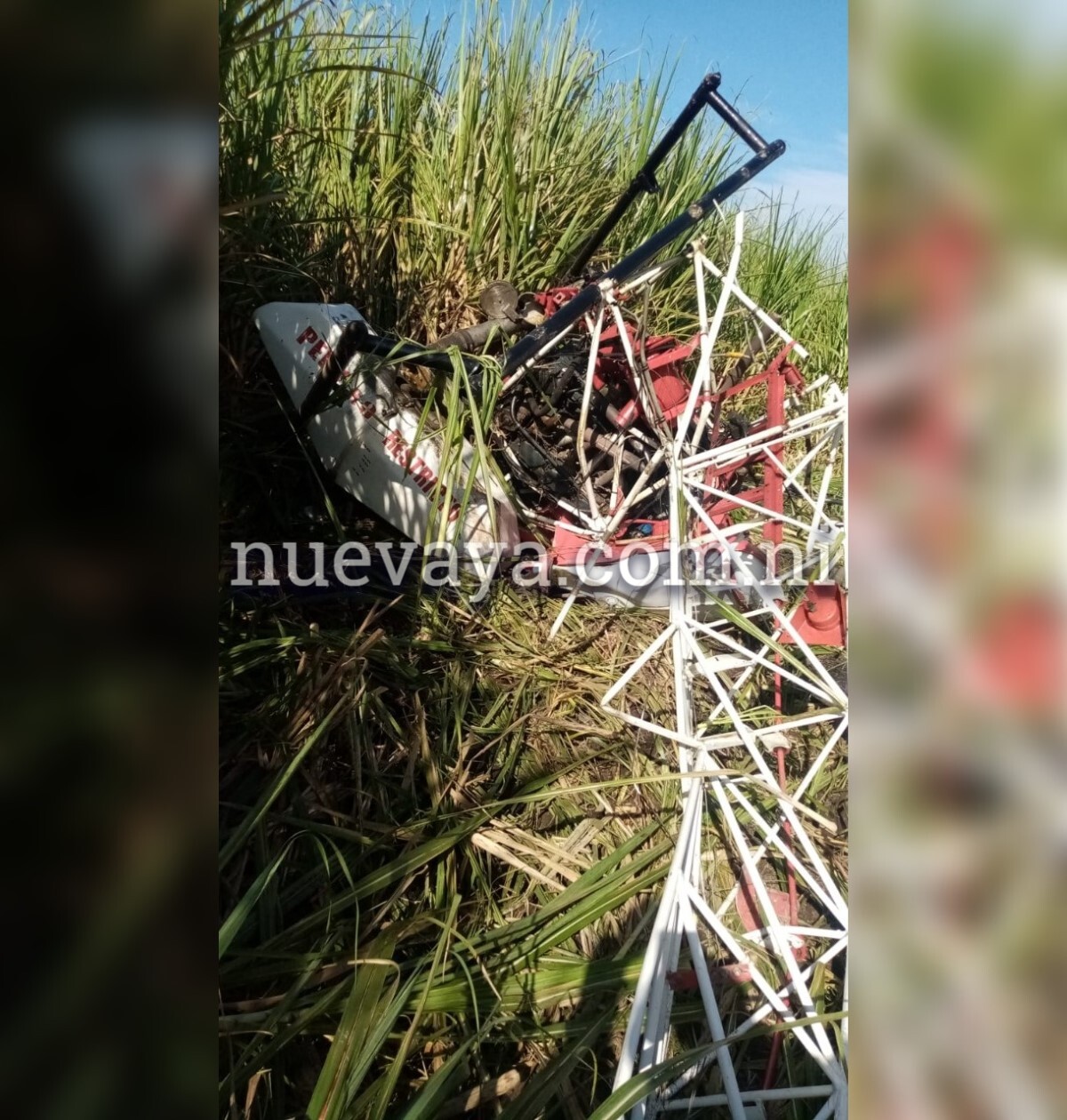 Piloto grave tras estrellarse helicoptero que fumigaba cana en leon nicaragua 3 1
