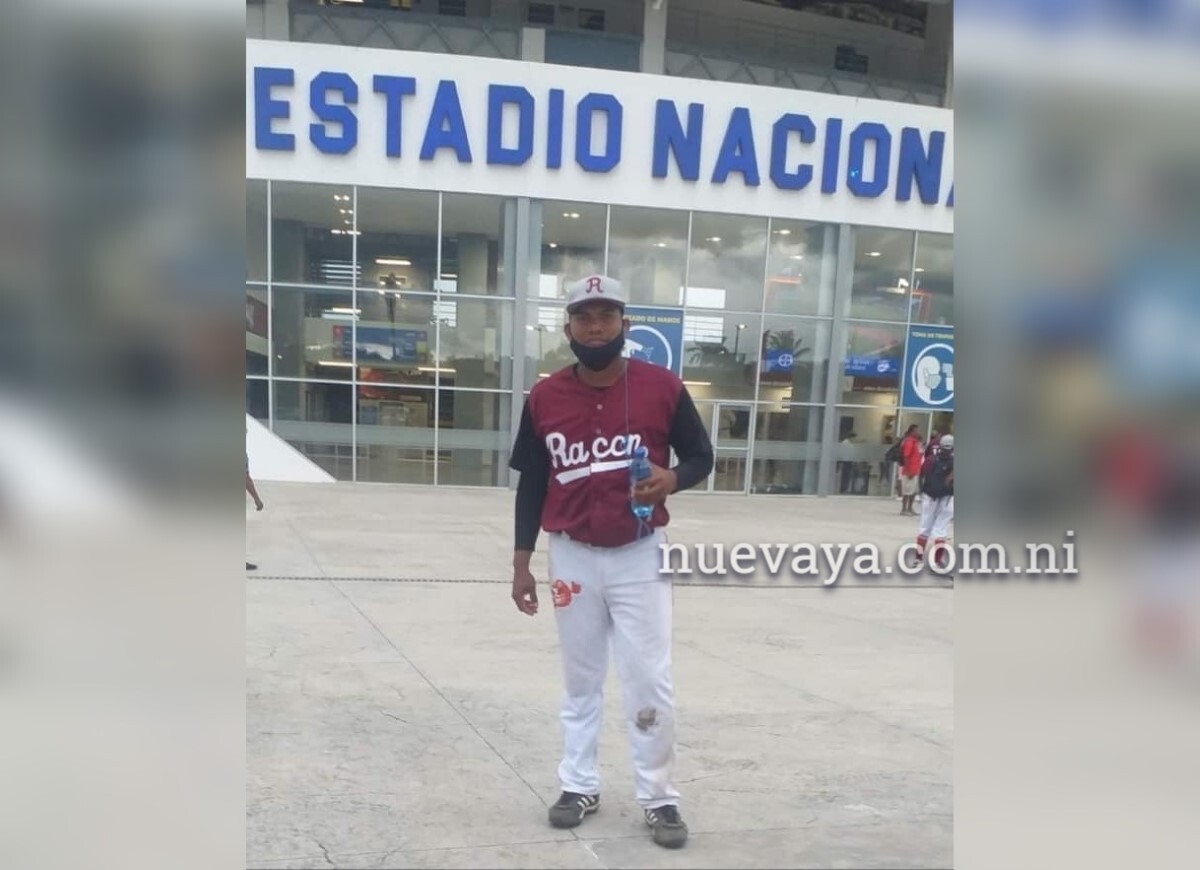 Dexter Ismael Hernández, de 27 años