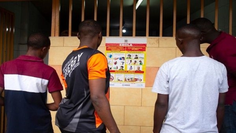 Ascienden a 29 los fallecimientos por ébola en Uganda