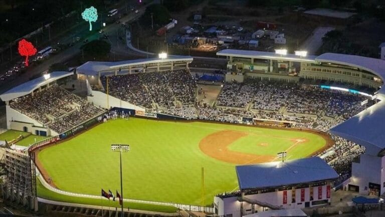 3 managers extranjeros y dos nacionales en próxima Liga de Béisbol La Profesional