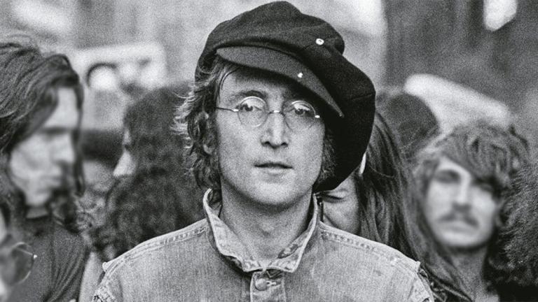 Se cumplen 42 años de que John Lennon fue asesinado por un maniático en Estados Unidos