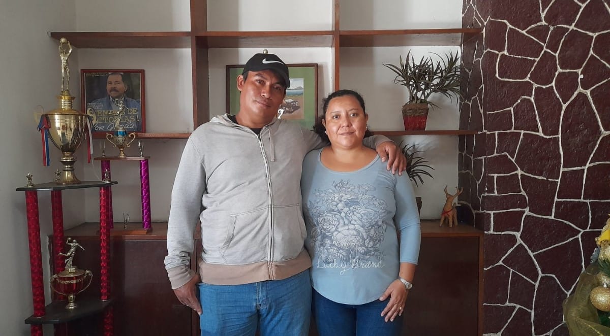 Elvia Cecilia Aguilera Gutiérrez y Dennis José Gómez García