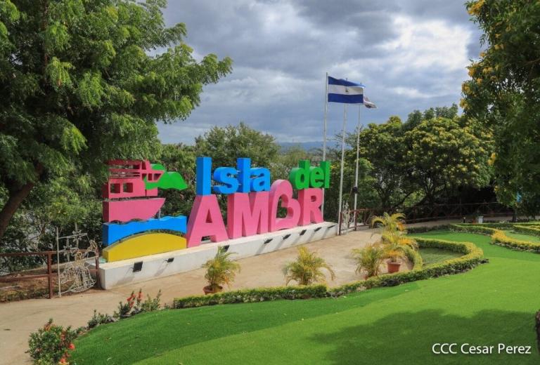 Empresa Portuaria inaugurará cuatro cabañas en la Isla del Amor