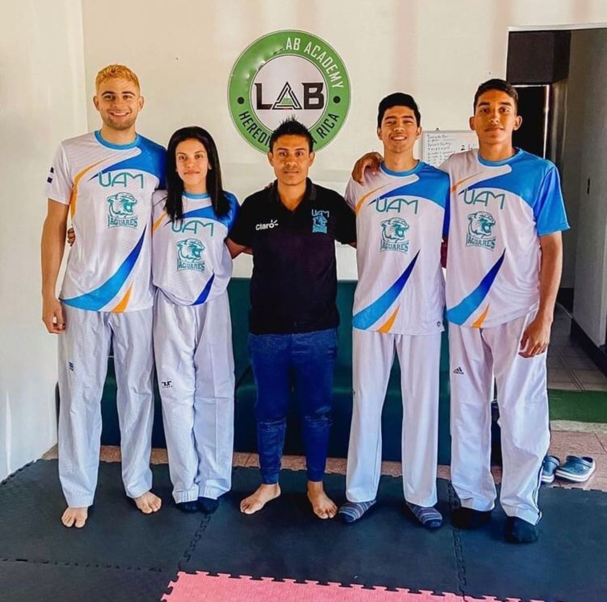 Pedro Dumas entrenador de Taekwondo en la UAM, Nicaragua