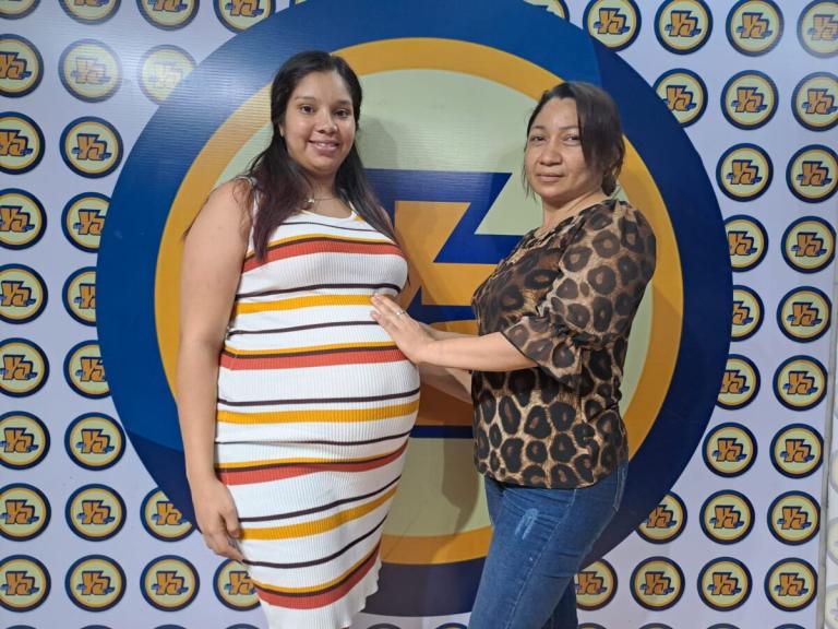 Primeriza es motivada por su suegra para participar en La Madre Panza 2023