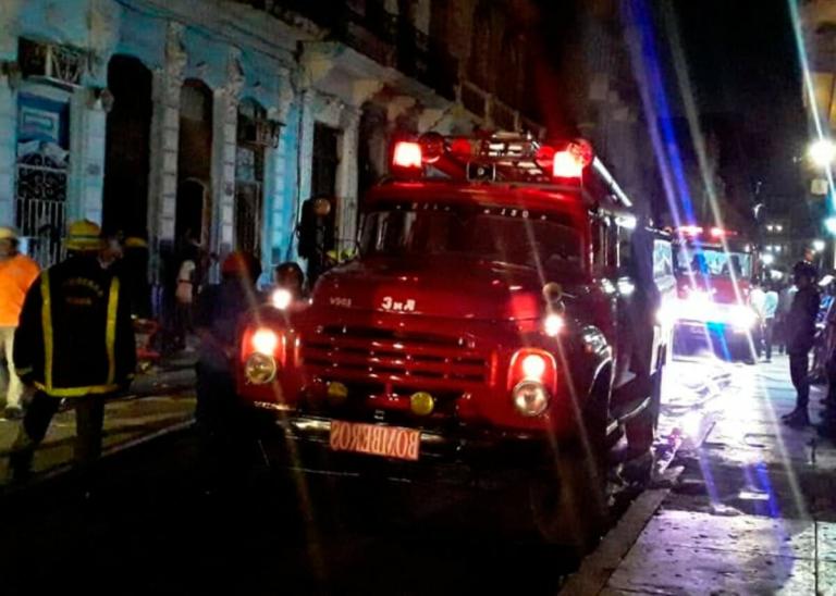 7 personas, incluyendo dos niños, mueren en un gran incendio en Cuba